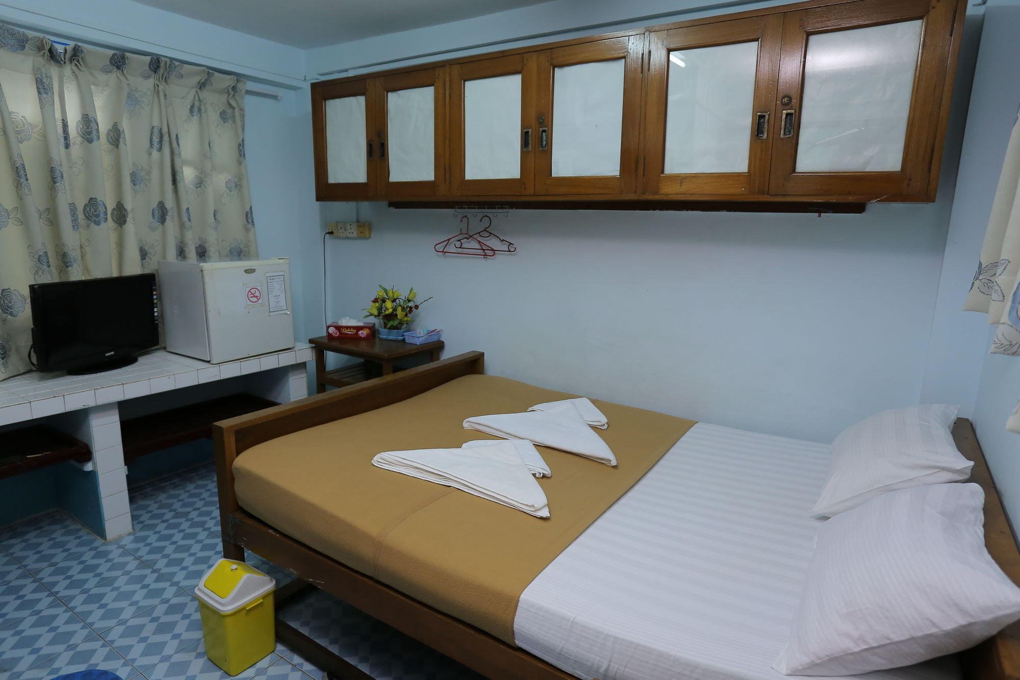 Chan Myae Thar Guest House Yangon Esterno foto