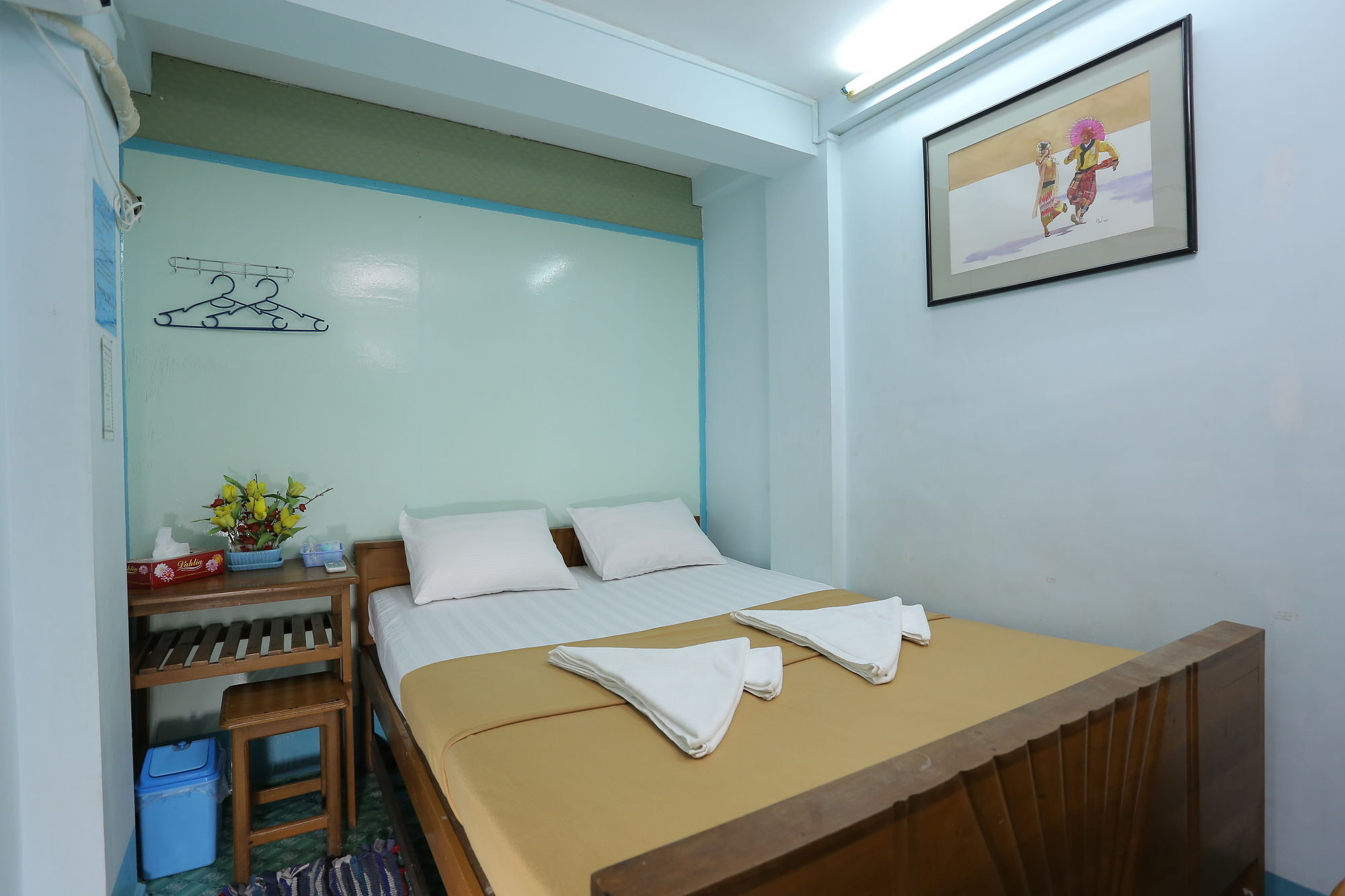 Chan Myae Thar Guest House Yangon Esterno foto